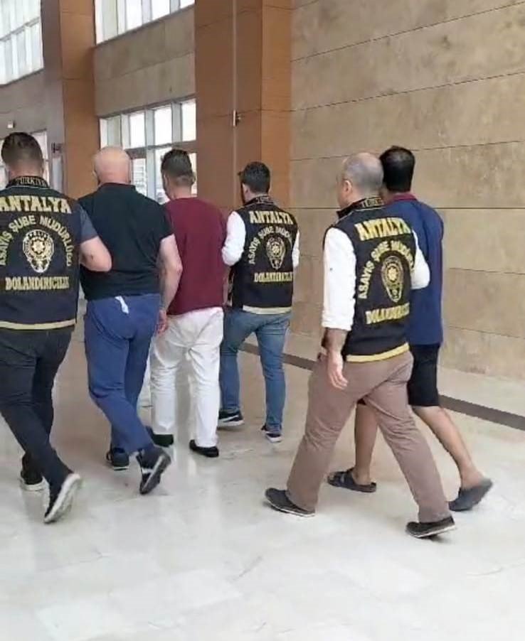 Antalya’da 1,5 Milyon Liralık Dolandırıcılık Vurgunu