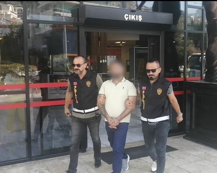 Alanya’da 7 Firari Şahıs Yakalandı