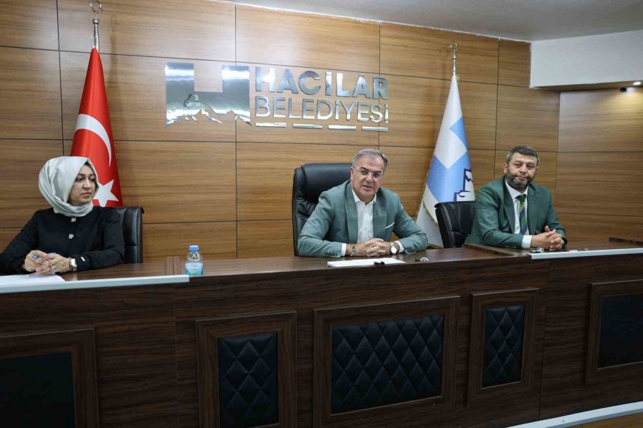 Hacılar Belediye Meclisi Ağustos Ayı Toplantısını Yaptı