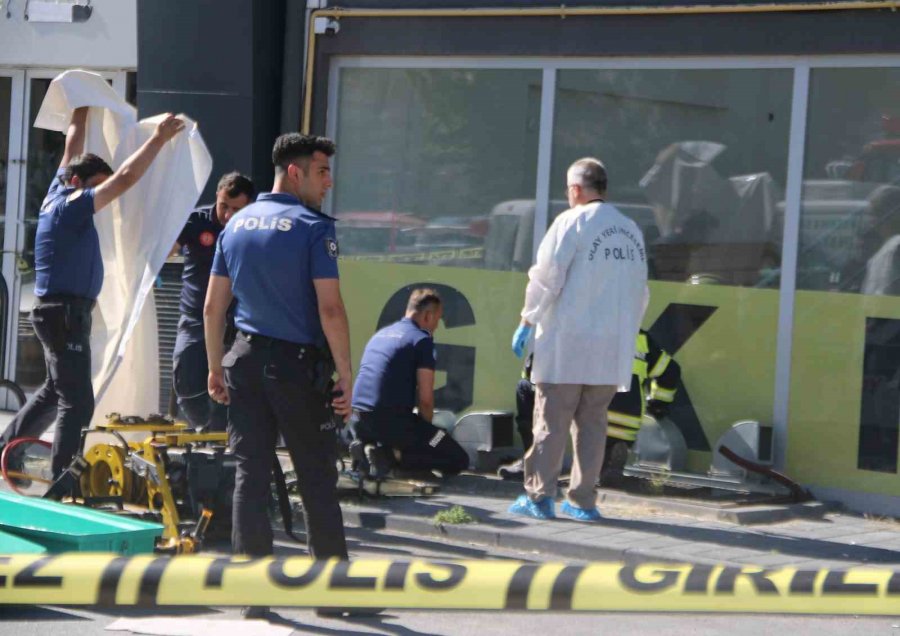 Genç Ses Sanatçısı Son Mesajını Annesine Atmış: "beni Affet"