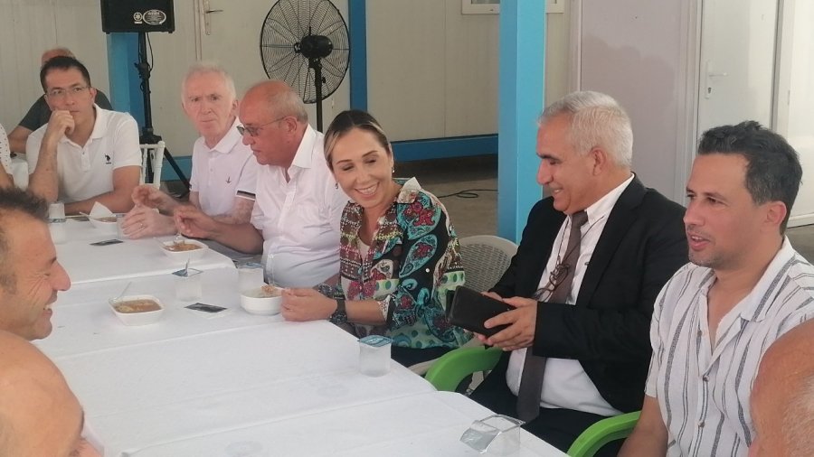 Hasta Ve Hasta Yakınlarına Aşure İkramı