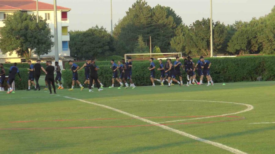 Kayserispor’da Galatasaray Maçı Hazırlıkları Devam Etti