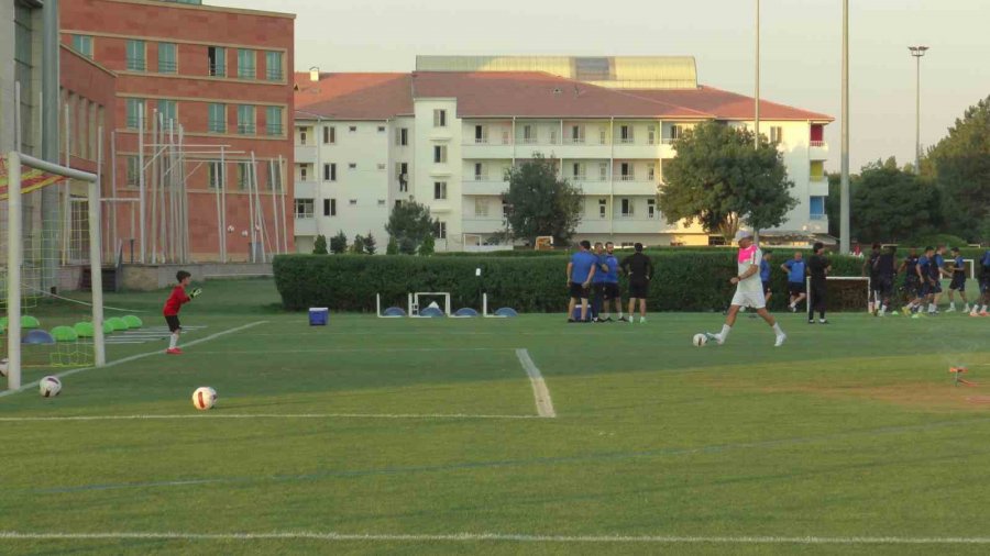 Kayserispor’da Galatasaray Maçı Hazırlıkları Devam Etti