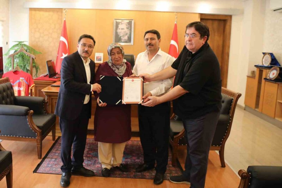 Şehit Uzman Çavuşun Ailesine Evi Teslim Edildi