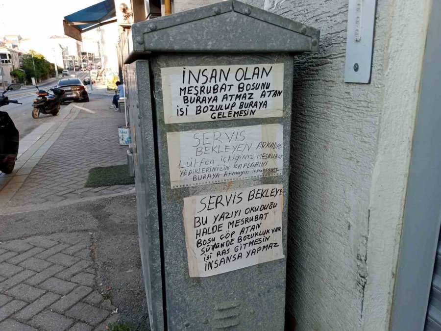 Duyarsızlara Böyle Tepki Gösterdiler