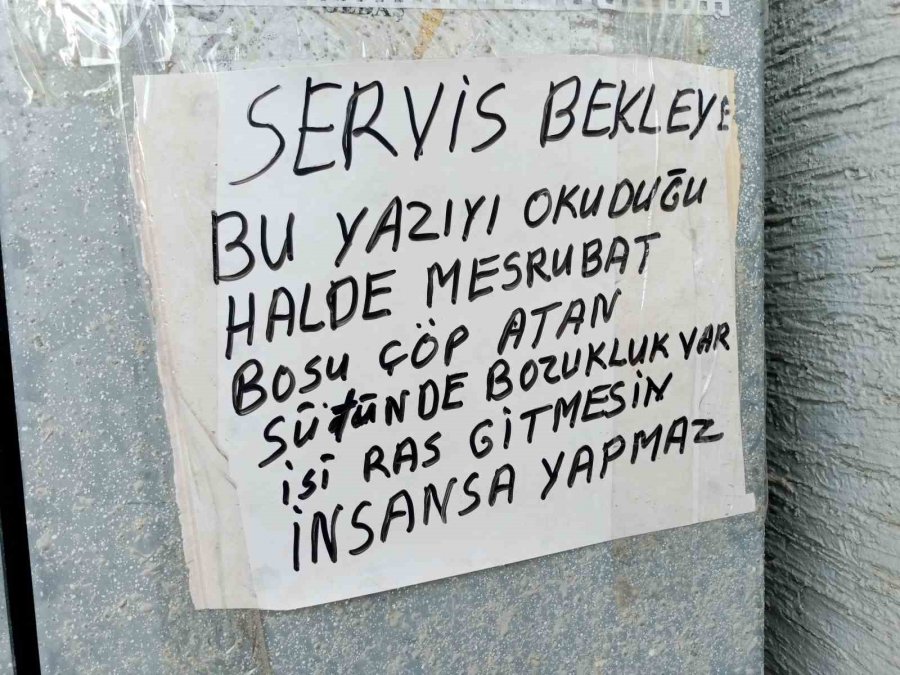 Duyarsızlara Böyle Tepki Gösterdiler