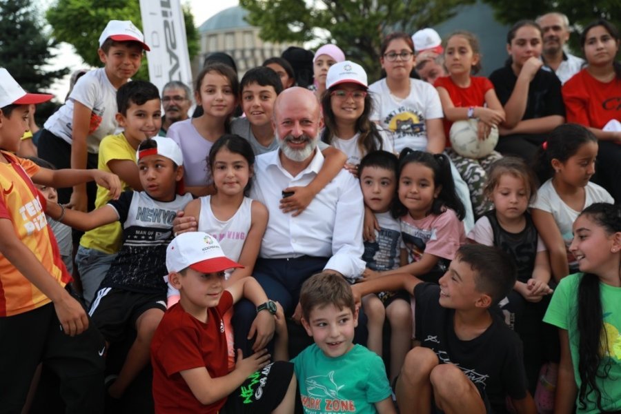 Başkan Çolakbayrakdar: “etkinliklerimizle Sokaklar, Cıvıl Cıvıl Çocuk Sesleriyle Şenleniyor”