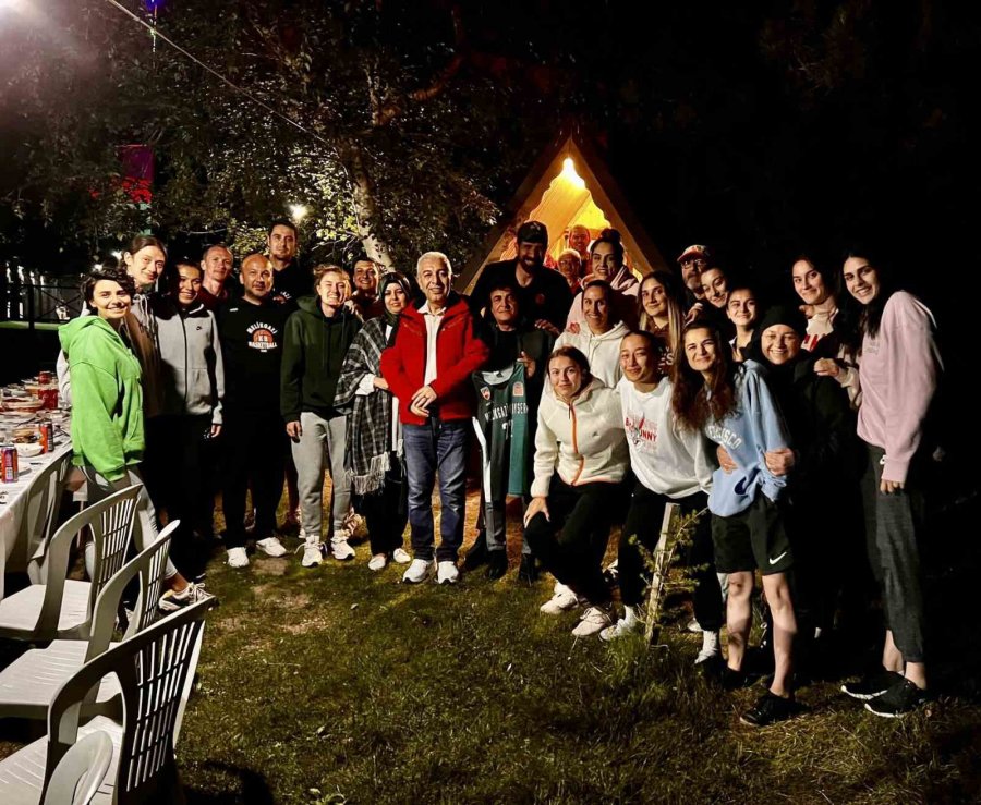 Melikgazi Kayseri Basketbol F Grubunda