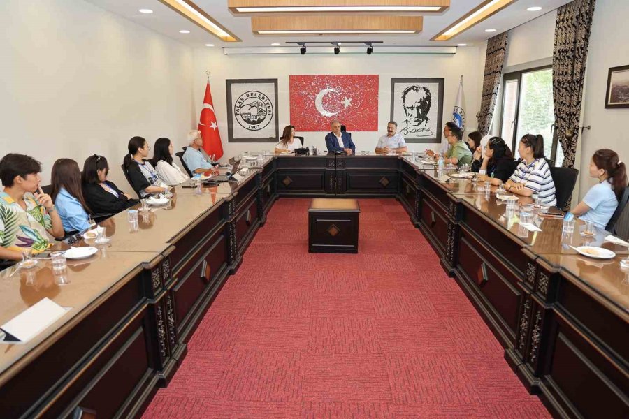 Başkan Yalçın: "kariyerinizi Tamamlayın, Sıklıkla Gelin"