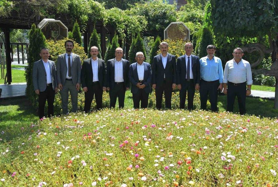 Başkan Büyükkılıç’a Tokat Heyetinden Ziyaret