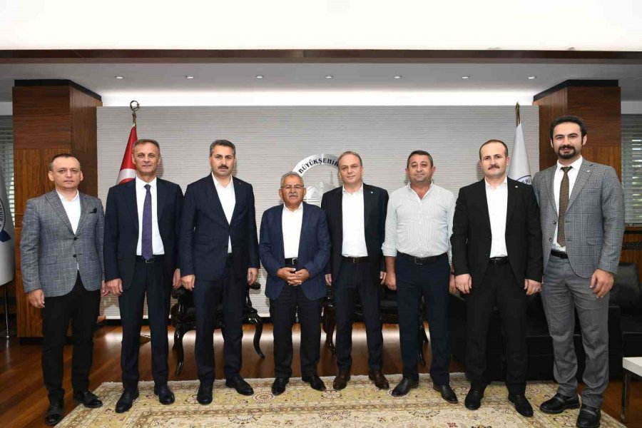 Başkan Büyükkılıç’a Tokat Heyetinden Ziyaret