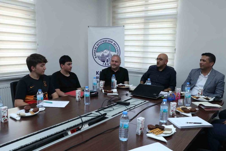 Büyükşehir Kaymek’in Matematik Kampı Takdir Topluyor