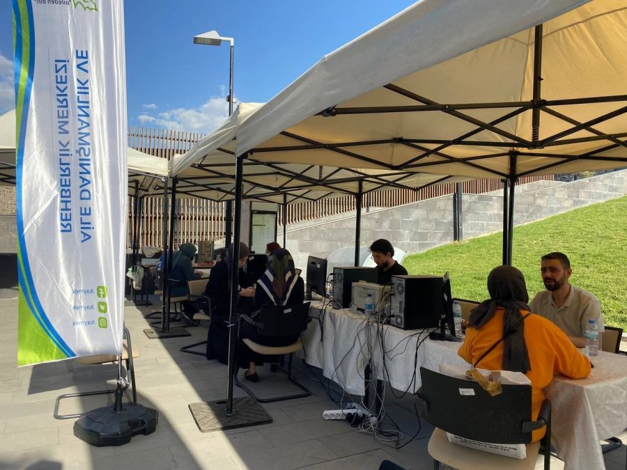 Genç Dostu Büyükşehir İle 2 Bin 327 Öğrenci Tercih Yaptı