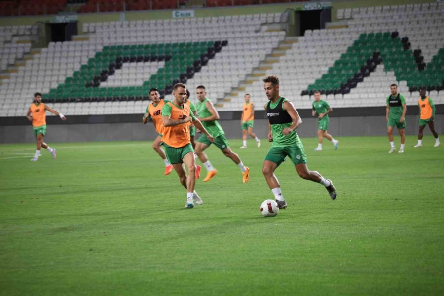 Aleksandar Stanojevic: “forvet, 6 Numara Ve Bir Kanada İhtiyacımız Var”