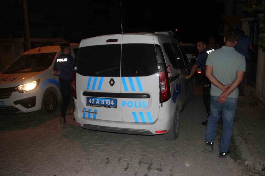 Konya’da Evinin Balkonundan Havaya Tüfekle Ateş Açan Kişi Gözaltına Alındı