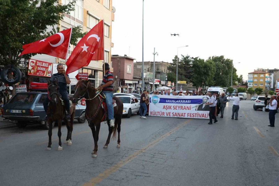 39. Uluslararası Aşık Seyrani Kültür Ve Sanat Festivali’nde Coşkulu Başlangıç