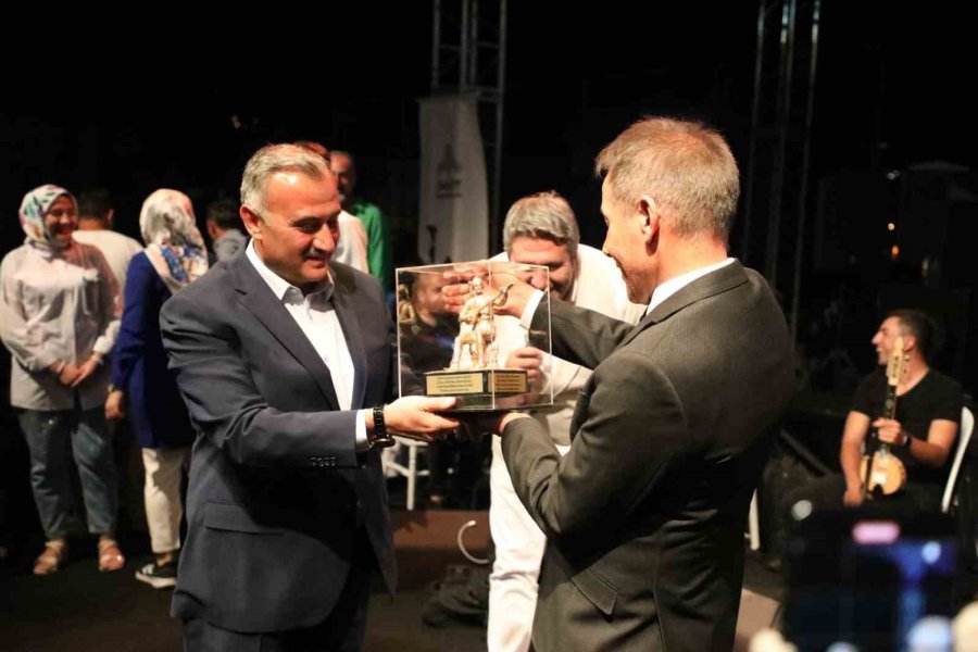 39. Uluslararası Aşık Seyrani Kültür Ve Sanat Festivali’nde Coşkulu Başlangıç