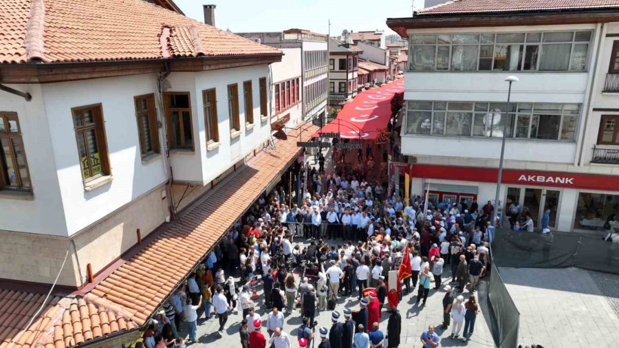 Konya’da 2’inci “tarihi Bedesten Alışveriş Günleri" Büyük Coşkuyla Başladı