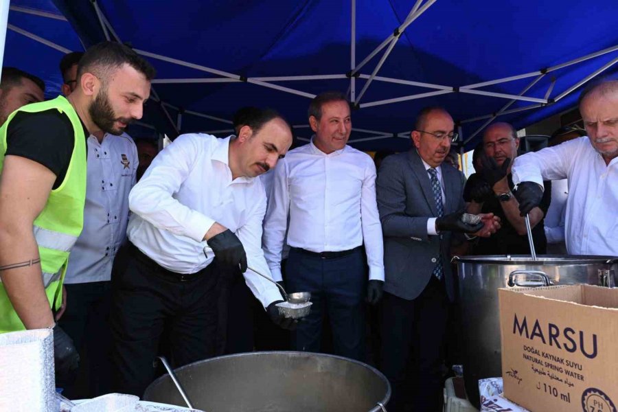 Konya’da 2’inci “tarihi Bedesten Alışveriş Günleri" Büyük Coşkuyla Başladı