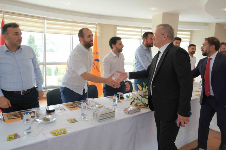 Tekli: "mtosb’yi Bir Şehir Olarak Planlıyoruz"