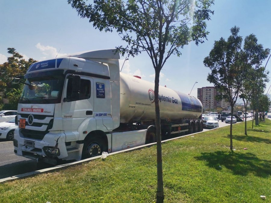 Kayseri’de Zincirleme Trafik Kazası