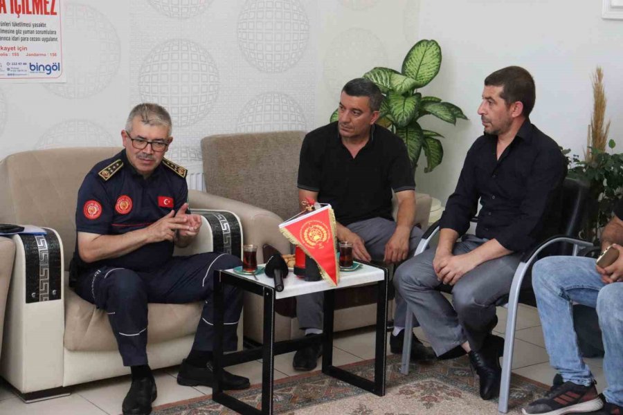 Bina Görevlilerine ‘yangın’ Eğitimi