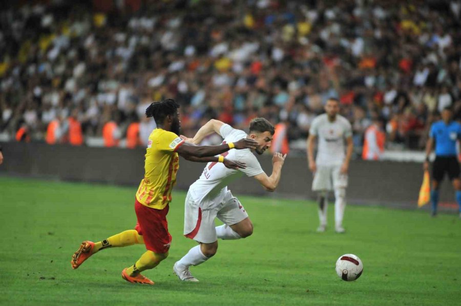 Trendyol Süper Lig: Kayserispor: 0 - Galatasaray: 0 (maç Sonucu)