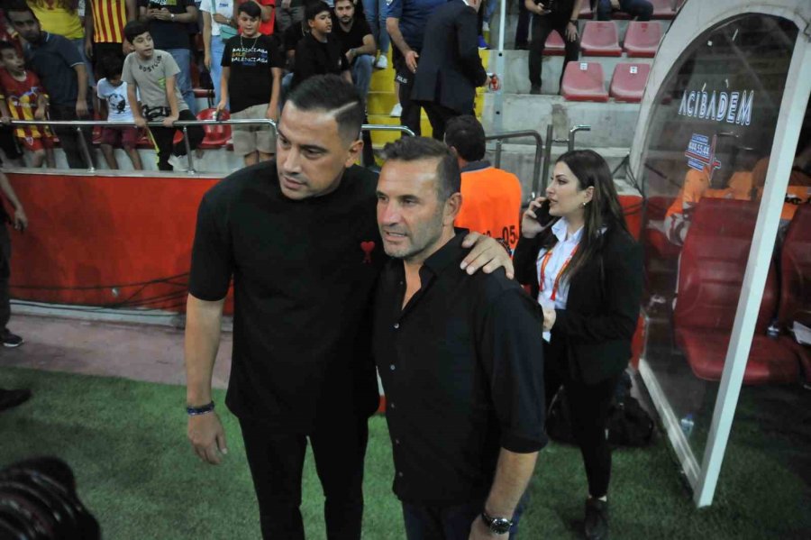 Trendyol Süper Lig: Kayserispor: 0 - Galatasaray: 0 (maç Devam Ediyor)