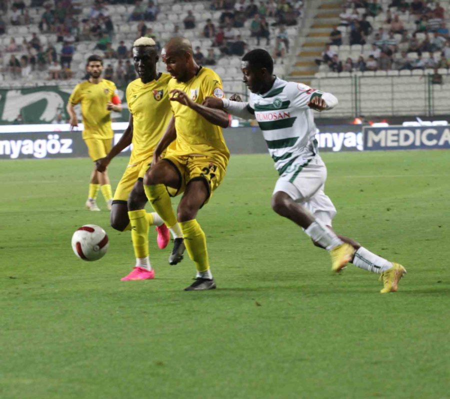 Trendyol Süper Lig: Konyaspor: 1 - İstanbulspor: 1 (maç Sonucu)