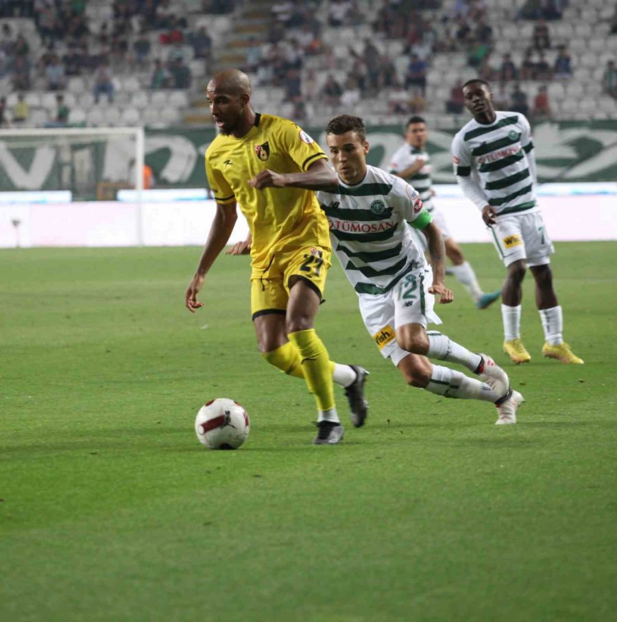 Trendyol Süper Lig: Konyaspor: 1 - İstanbulspor: 1 (maç Sonucu)