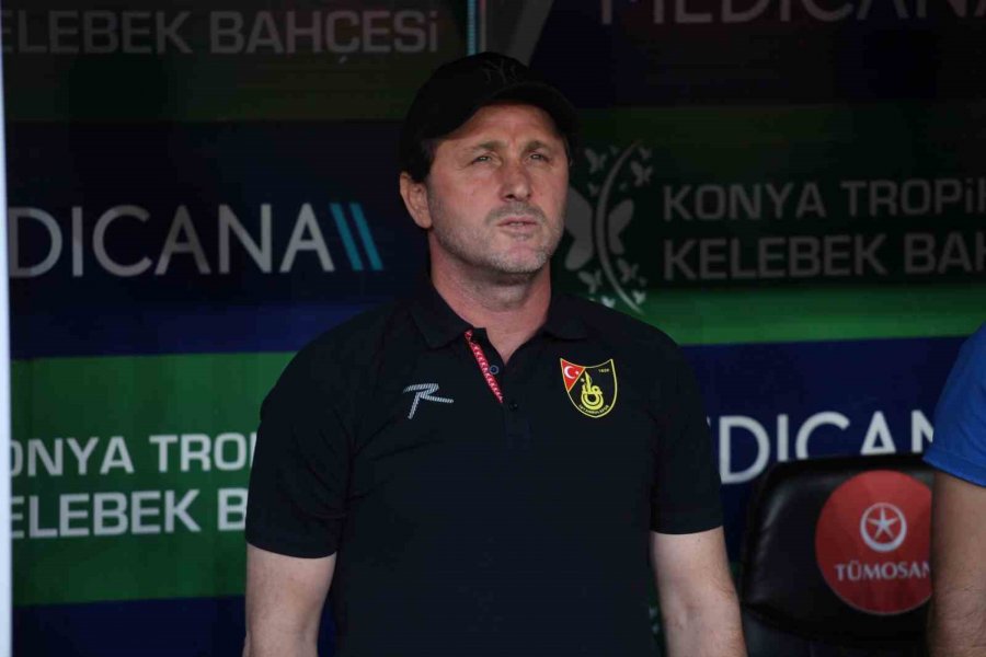 Trendyol Süper Lig: Konyaspor: 0 - İstanbulspor: 1 (ilk Yarı)