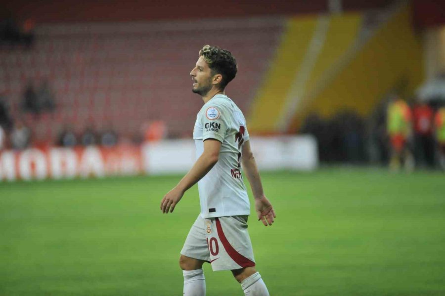 Trendyol Süper Lig: Kayserispor: 0 - Galatasaray: 0 (ilk Yarı)