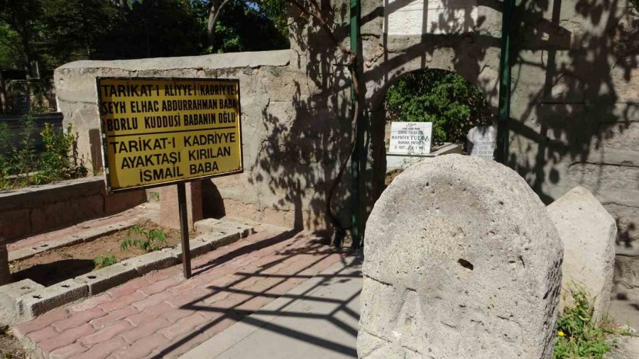 Dünyada 3 Tane, Biri Aksaray’da