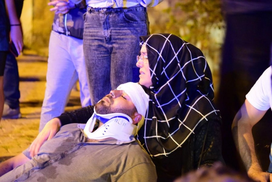 Meteor Yağmurunu İzlemeye Giderken Kaza Yaptılar: 5 Yaralı