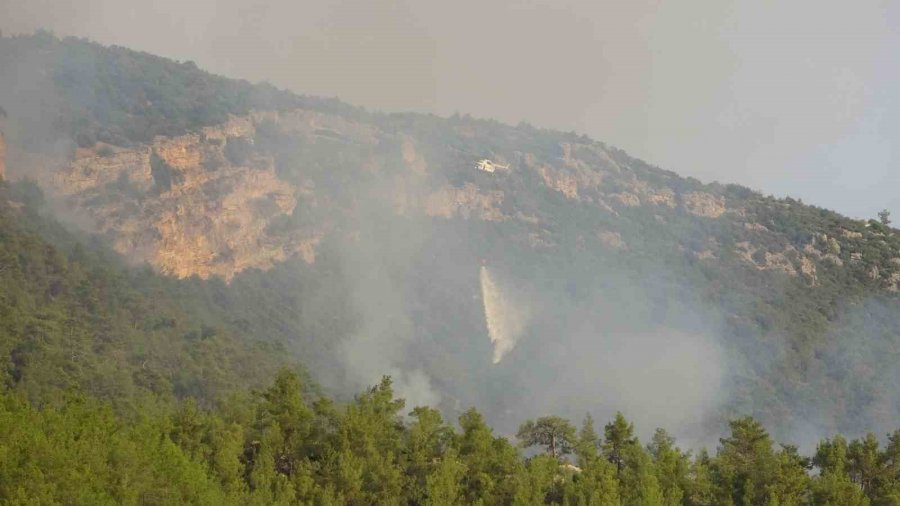Mersin’de Dünyaca Ünlü Vadide Çıkan Orman Yangını Söndürüldü