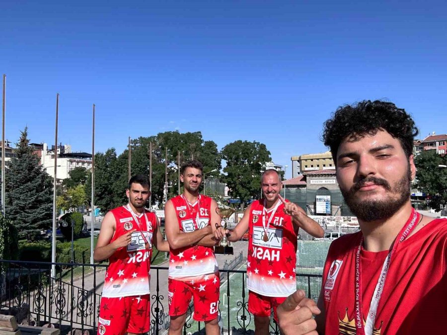 Afyonkarahisar Zafer Turnuvasında Şampiyon Hasketbol