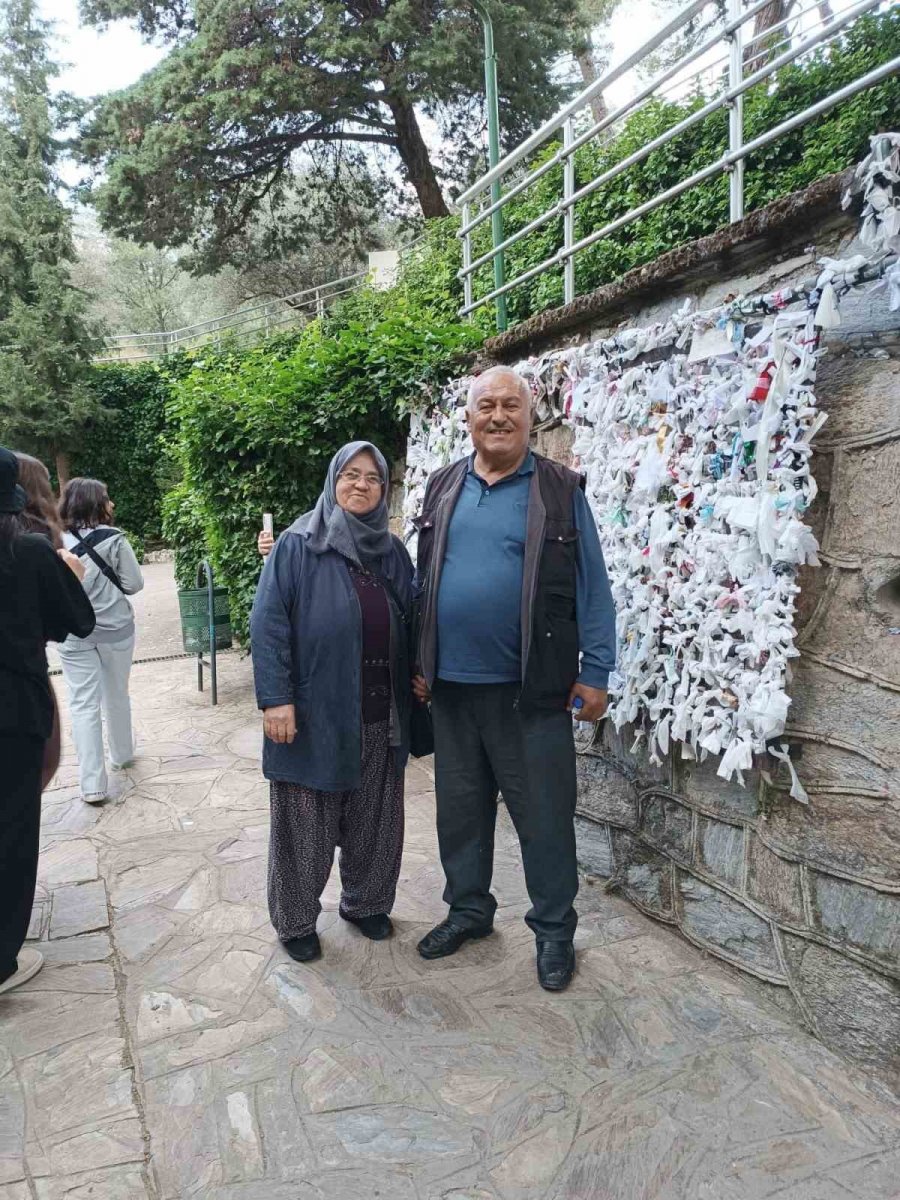 Kontrolsüz Kavşaktan Geçmek İçin 2 Dakika 50 Saniye Beklediler Ama Ölümden Kaçamadılar