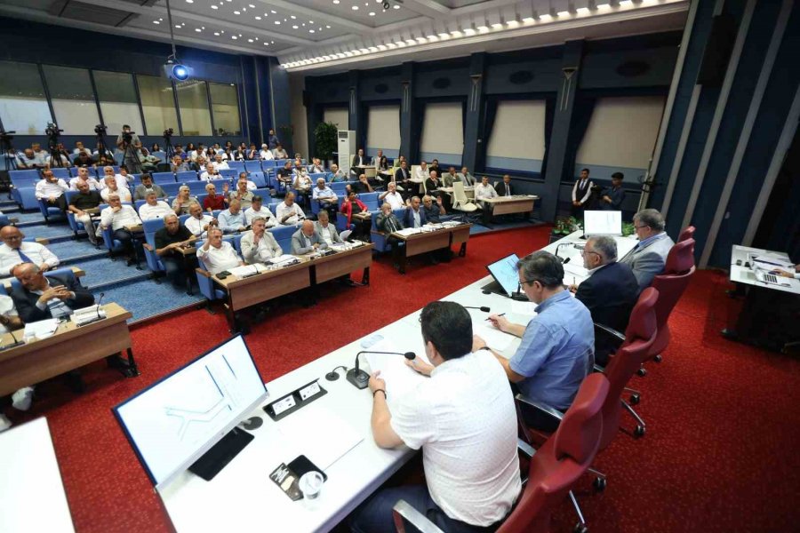 Kayseri Büyükşehir Belediye Meclisi; 111 Maddeyi Karara Bağladı