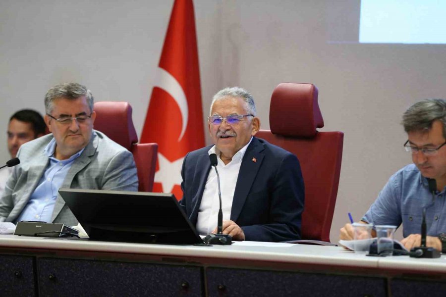 Kayseri Büyükşehir Belediye Meclisi; 111 Maddeyi Karara Bağladı