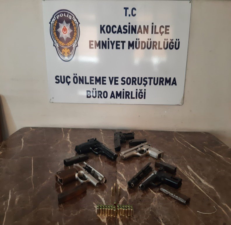 Aranması Bulunan 37 Şahıs Polisten Kaçamadı