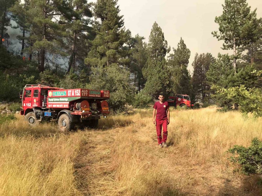 Antalya’da Orman Yangını Devam Ediyor