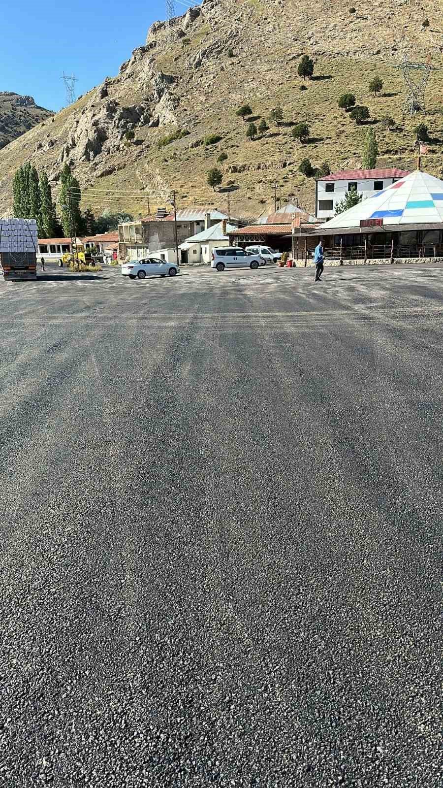 Büyükşehirden Kırsalda Asfalt Çalışması