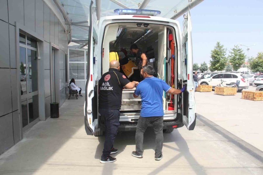Konya’da 4’üncü Kattan Düşen Engelli Çocuk Ağır Yaralandı