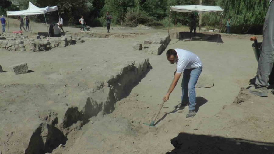 Kayseri’de Selçuklu’nun İzlerini Arama Çalışmaları Devam Ediyor