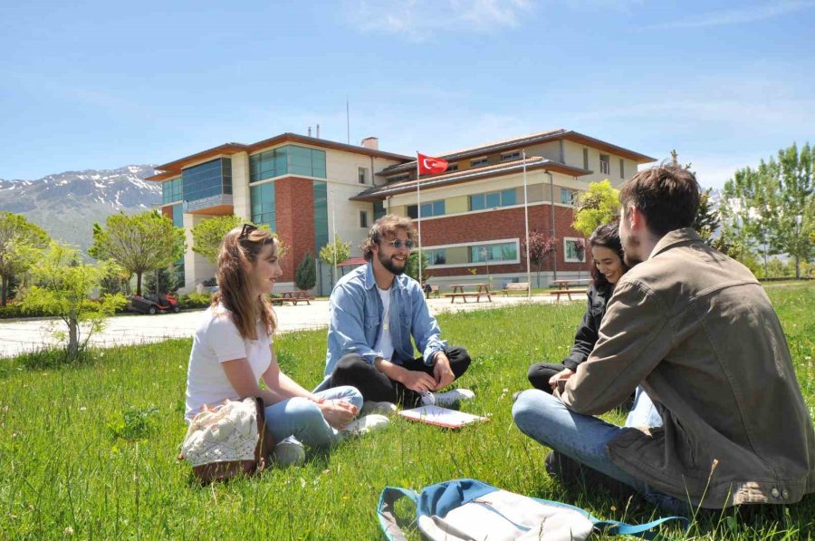 Neü Ağları Tüm Dünyayı Sarıyor