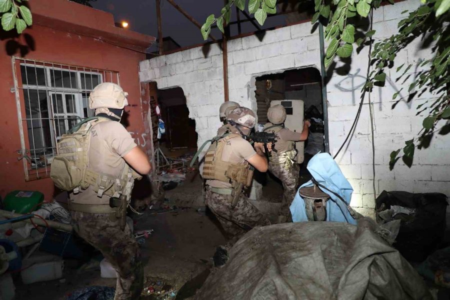 Mersin’de ’torbacı’ Operasyonu: 28 Gözaltı