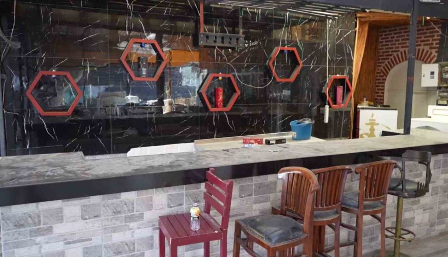 Hırsızlar, Aynı İş Yerini İki Gün Üst Üste Soydu