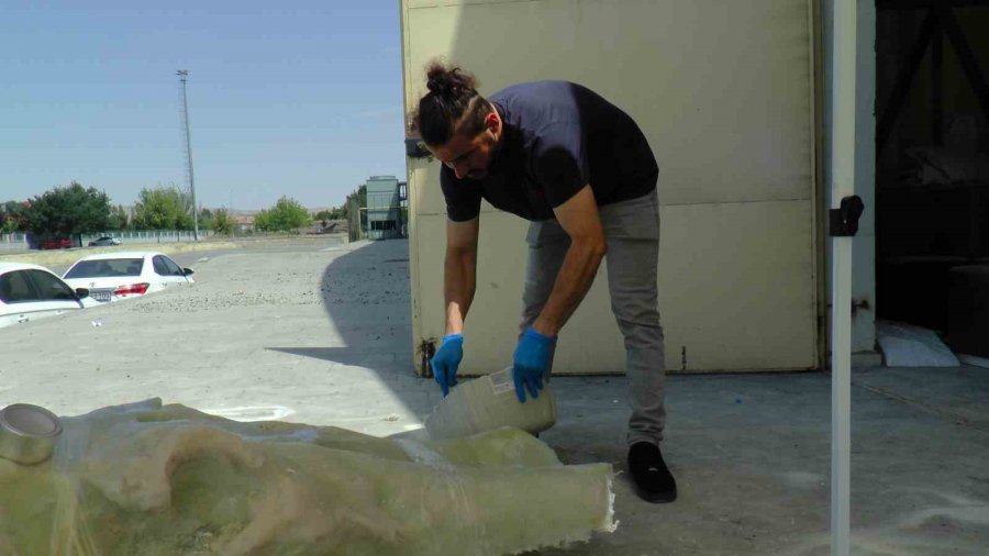 7,5 Milyon Yıl Sonra Ayaktalar