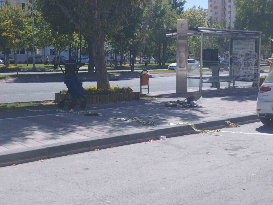 Şüpheli Bavul Fünye İle Patlatıldı