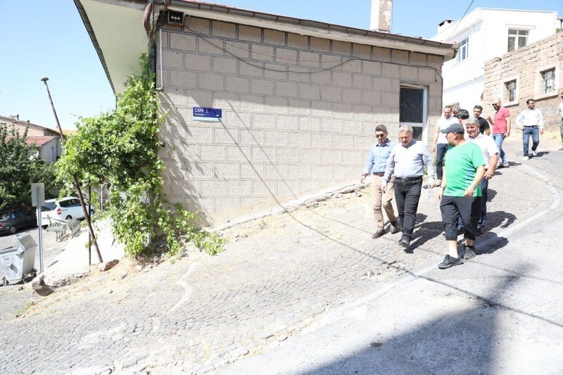 Mimarsinan Mahallesi’nde Hummalı Çalışma Başlıyor